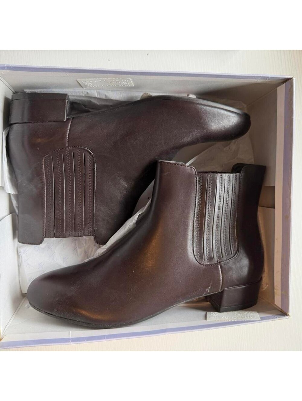 Marc Fisher Kellen Black Leather Chelsea Ankle Boots Size 8M